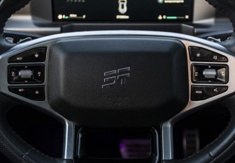 Подержанный автомобиль Jetour T2 2024 года (11 фото)