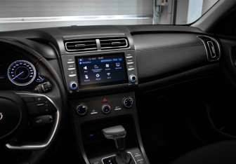 Подержанный автомобиль Hyundai Creta 2022 года (17 фото)