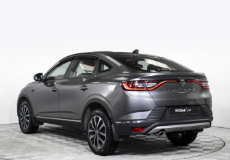 Подержанный автомобиль Renault Arkana 2021 года (7 фото)