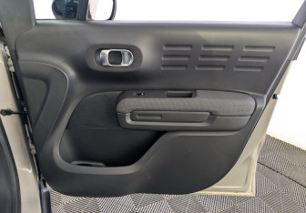 Подержанный автомобиль Citroen C3 Aircross 2020 года (21 фото)