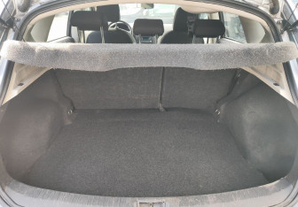 Подержанный автомобиль Nissan Qashqai 2011 года (13 фото)