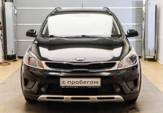 Подержанный автомобиль Kia Rio Hatchback 2018 года (2 фото)