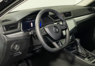 Новый Skoda Superb Liftback 2025 (12 фото)