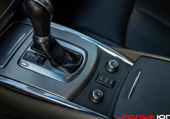 Подержанный автомобиль Infiniti G Sedan 2012 года (17 фото)