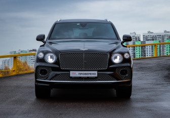 Подержанный автомобиль Bentley Bentayga 2021 года (2 фото)