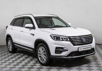 Подержанный автомобиль Changan CS75 2022 года (3 фото)