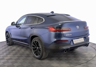 Подержанный автомобиль BMW X4 2019 года (7 фото)