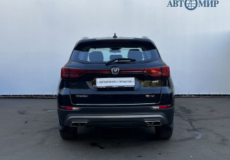 Подержанный автомобиль Changan CS75 2022 года (6 фото)