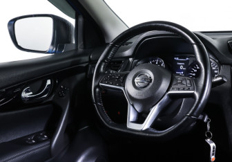 Подержанный автомобиль Nissan Qashqai 2019 года (13 фото)
