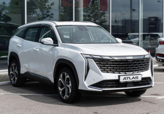 Новый Geely Atlas 2025 (8 фото)