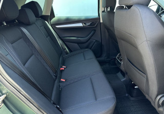 Подержанный автомобиль Skoda Karoq 2021 года (14 фото)
