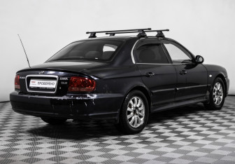 Подержанный автомобиль Hyundai Sonata 2007 года (5 фото)