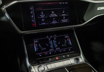 Подержанный автомобиль Audi A6 Sedan 2019 года (17 фото)