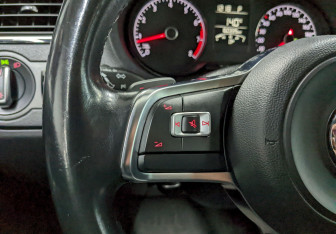 Подержанный автомобиль Volkswagen Polo Sedan 2020 года (26 фото)