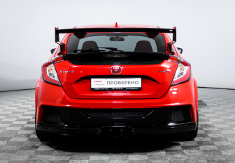 Подержанный автомобиль Honda Civic Type R Hatchback 2019 года (6 фото)