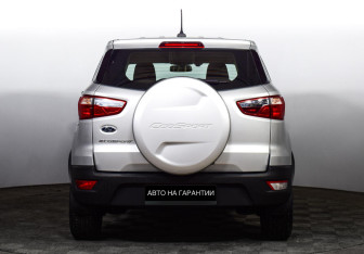 Подержанный автомобиль Ford EcoSport 2018 года (4 фото)