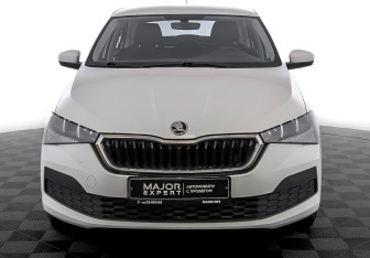 Подержанный автомобиль Skoda Rapid Liftback 2021 года (2 фото)