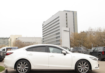 Подержанный автомобиль Mazda 6 Sedan 2021 года (3 фото)
