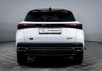 Подержанный автомобиль Omoda C5 2022 года (6 фото)