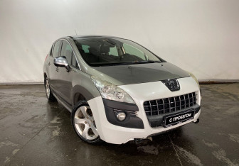 Подержанный автомобиль Peugeot 3008 2010 года (3 фото)