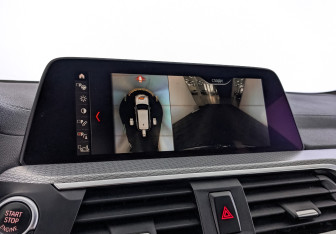 Подержанный автомобиль BMW X3 2021 года (29 фото)