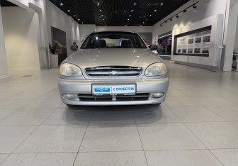 Подержанный автомобиль Chevrolet Lanos 2008 года (2 фото)