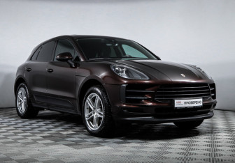 Подержанный автомобиль Porsche Macan 2019 года (3 фото)
