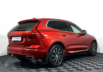Подержанный автомобиль Volvo XC60 2018 года (5 фото)