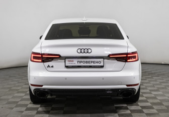 Подержанный автомобиль Audi A4 Sedan 2018 года (6 фото)