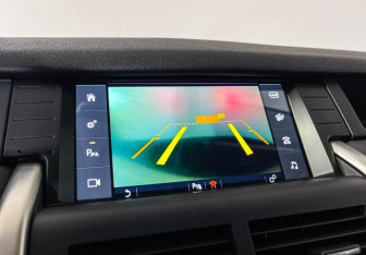 Подержанный автомобиль Land Rover Discovery Sport 2017 года (15 фото)