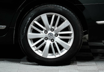 Подержанный автомобиль Nissan Teana 2013 года (6 фото)