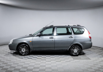 Подержанный автомобиль LADA (ВАЗ) Priora Wagon 2012 года (8 фото)