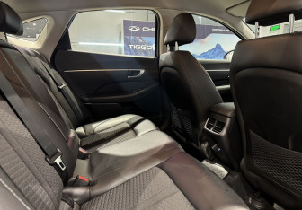 Подержанный автомобиль Hyundai Sonata 2020 года (12 фото)