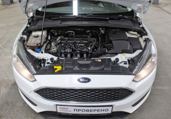 Подержанный автомобиль Ford Focus Wagon 2017 года (9 фото)