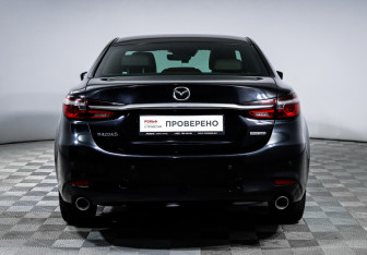 Подержанный автомобиль Mazda 6 Sedan 2022 года (6 фото)
