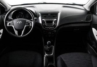 Подержанный автомобиль Hyundai Solaris Sedan 2014 года (6 фото)