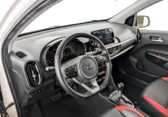 Подержанный автомобиль Kia Picanto 2021 года (16 фото)