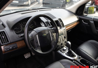 Подержанный автомобиль Land Rover Freelander 2008 года (10 фото)