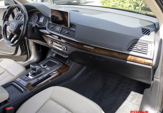 Подержанный автомобиль Audi Q5 2017 года (9 фото)