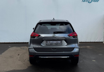 Подержанный автомобиль Nissan X-Trail 2019 года (7 фото)