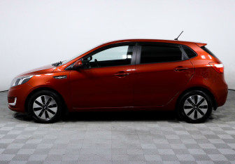 Подержанный автомобиль Kia Rio Hatchback 2013 года (3 фото)