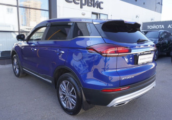 Подержанный автомобиль Geely Atlas Pro 2021 года (7 фото)