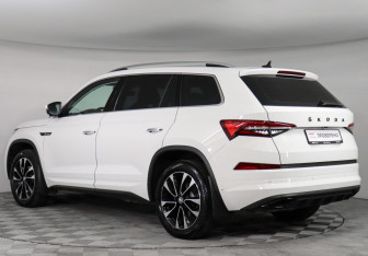 Подержанный автомобиль Skoda Kodiaq 2023 года (7 фото)