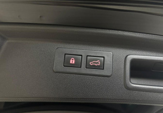 Подержанный автомобиль Subaru Forester Suv 2020 года (28 фото)