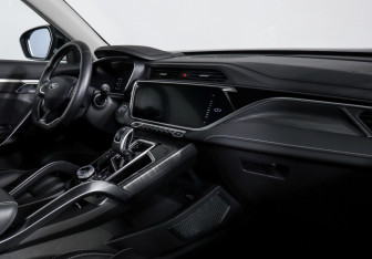 Подержанный автомобиль Geely Atlas Pro 2024 года (9 фото)