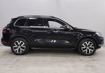 Подержанный автомобиль Volkswagen Touareg 2018 года (4 фото)