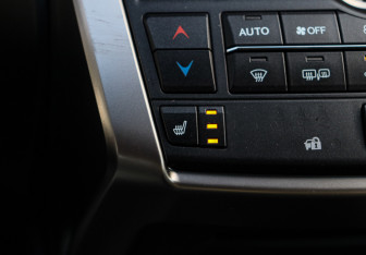 Подержанный автомобиль Lexus NX 2016 года (15 фото)