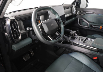 Подержанный автомобиль Jetour T2 2024 года (9 фото)