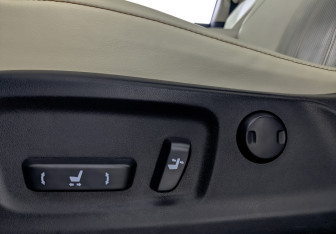 Подержанный автомобиль Lexus RX 2020 года (29 фото)