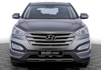 Подержанный автомобиль Hyundai Santa Fe 2014 года (2 фото)